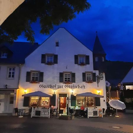 Gasthof Zur Grafschaft Veldenz Екстериор снимка