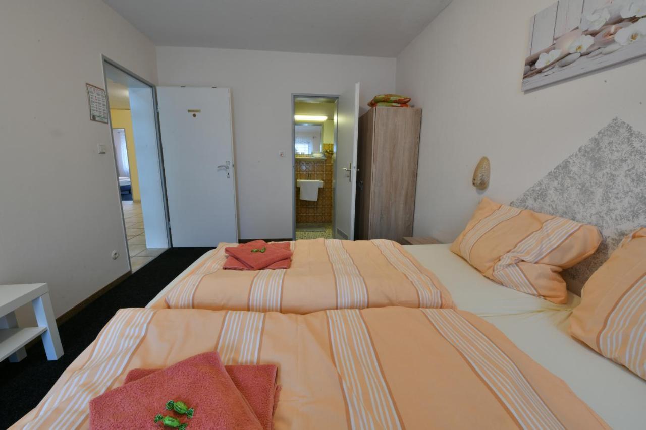 Gasthof Zur Grafschaft Veldenz Екстериор снимка